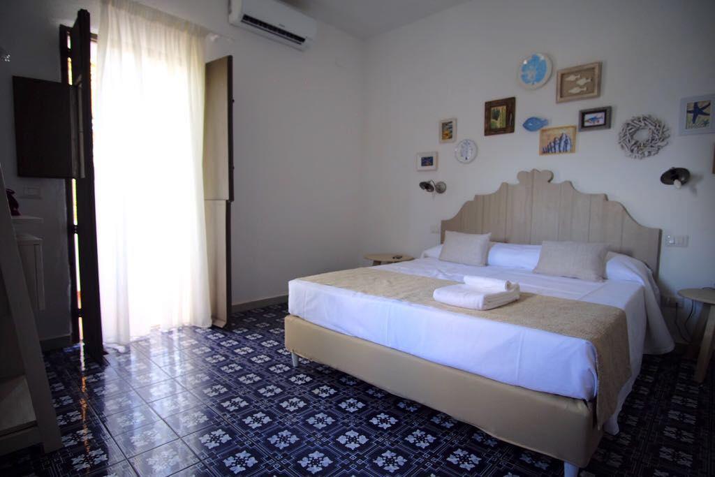 La Sciara Resort Hotel 斯特龙博利 外观 照片