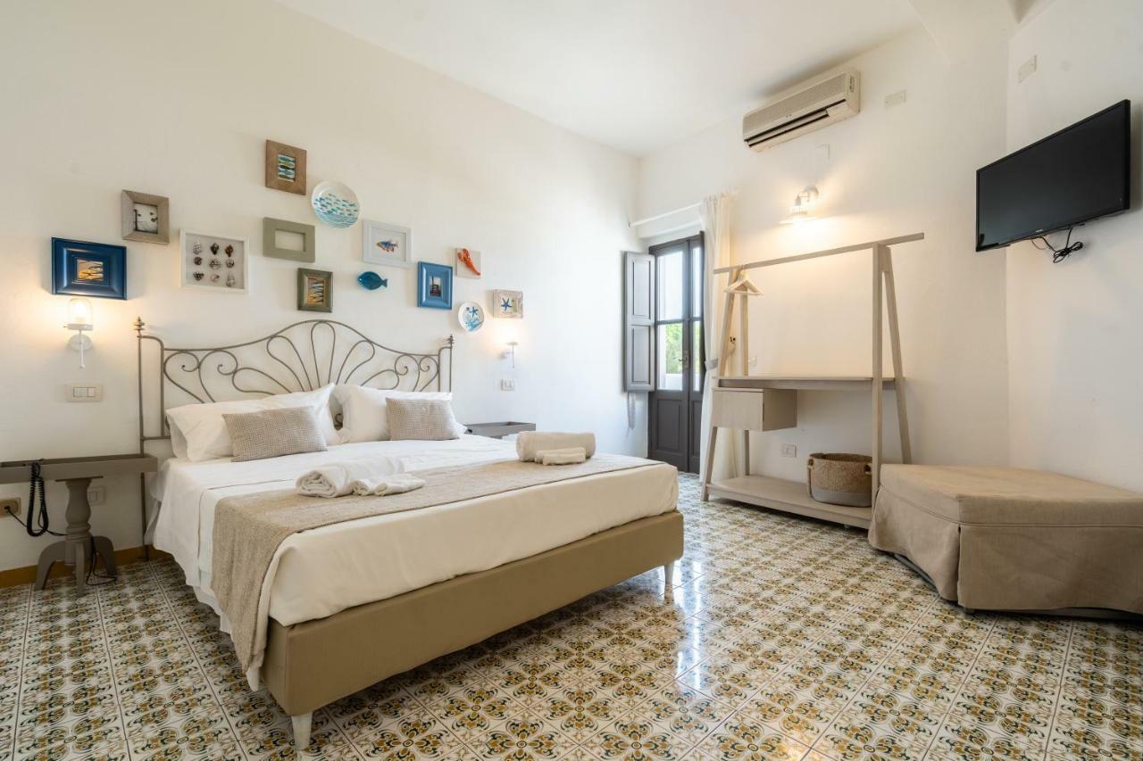La Sciara Resort Hotel 斯特龙博利 外观 照片